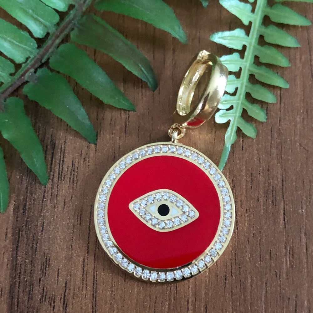 Red eye shaped necklace or earing!